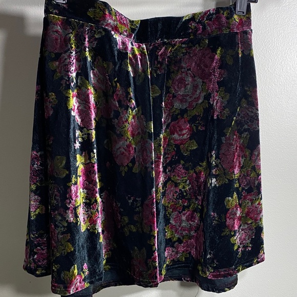American Rag Velvet Skater Skirt - Black and Pink Floral - Picture 3 of 3